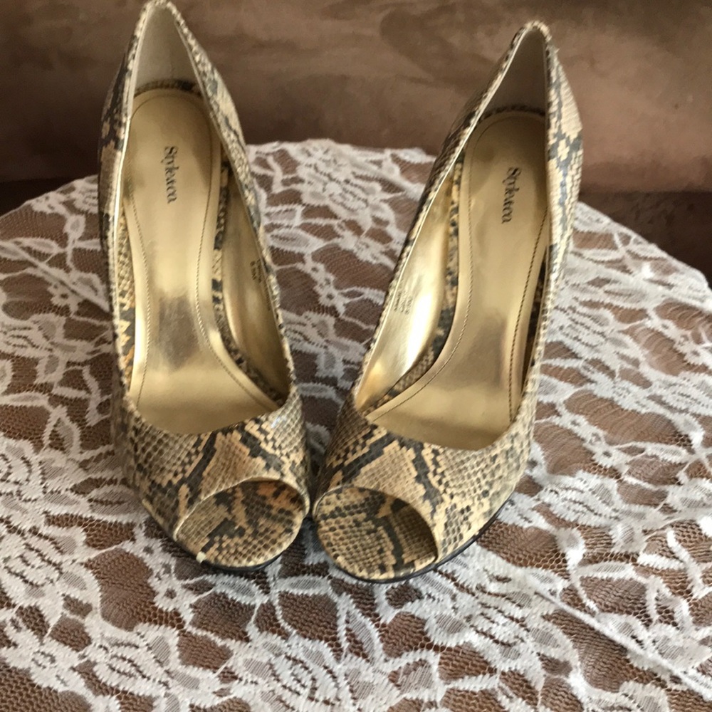 Shoes